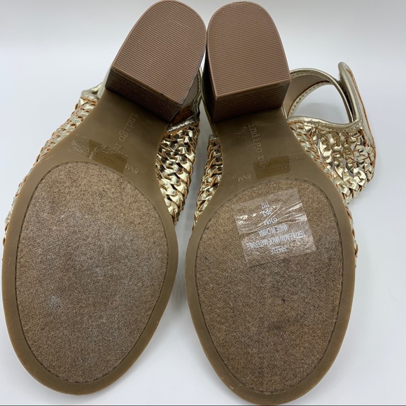 Indigo Rd. Gold Metallic Open Toe Sandals Size 6.5 - Picture 4 of 10